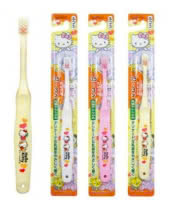 Bàn chải răng Ebisu Hello Kitty cho bé từ 0.5 - 2 tuổi